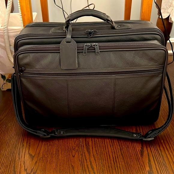 BEAUTIFUL CASE-TEK BLACK LEATHER LAP-TOP CARRYING CASE - Picture 1 of 10